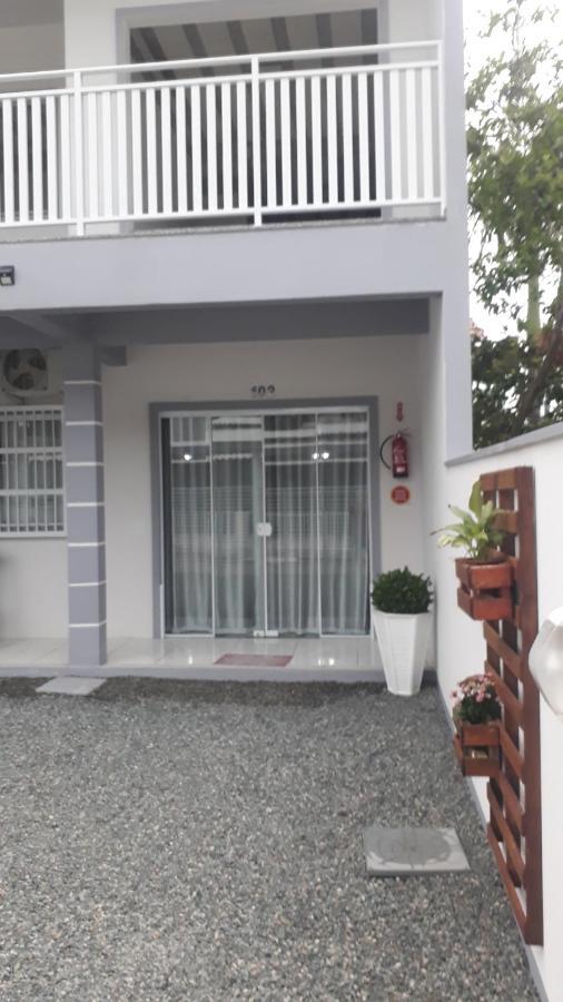 Apart ZSS Penha  Extérieur photo