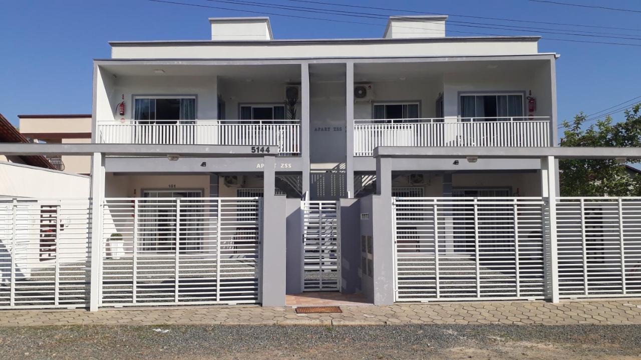 Apart ZSS Penha  Extérieur photo
